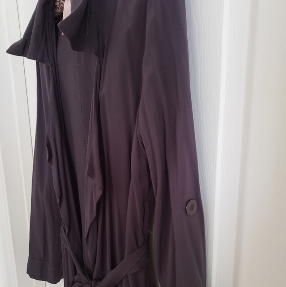 Lightweight Trench Coat - Picture 2 of 4